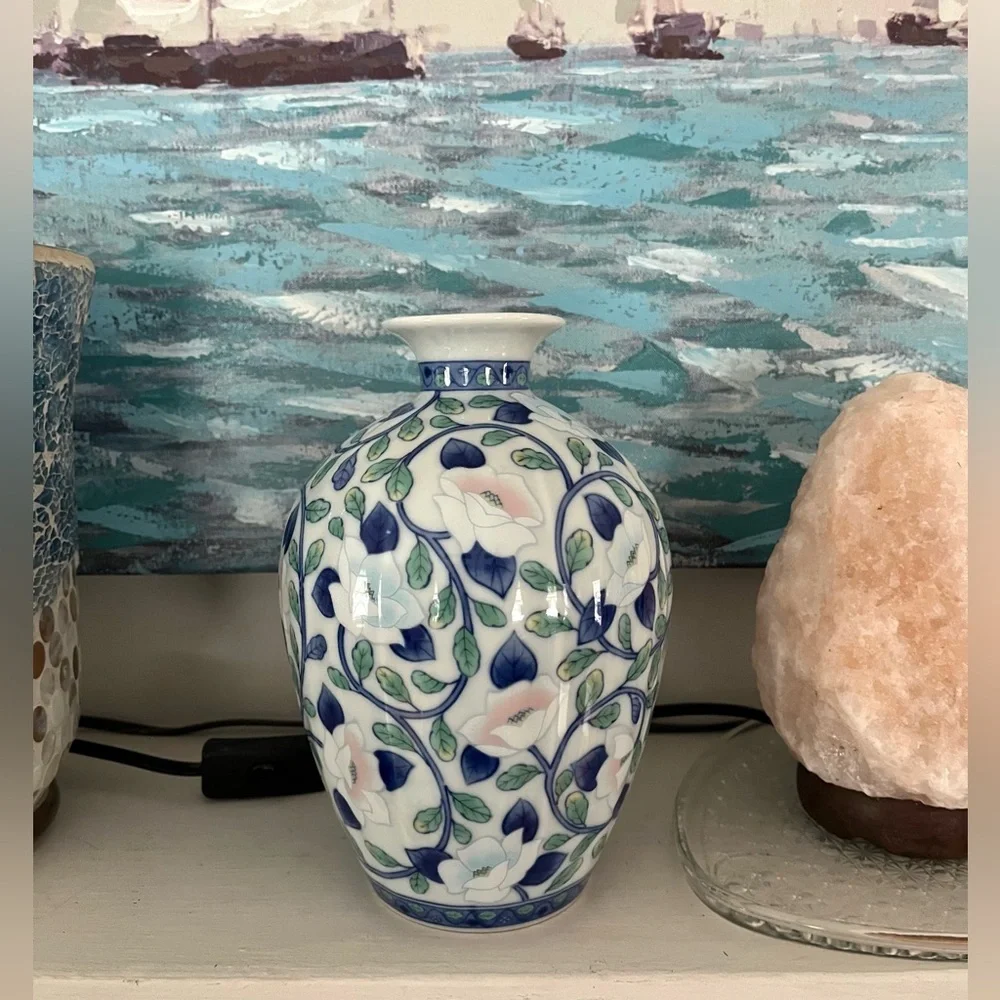Vintage Maebata Japan Lotus Floral Andrea by Sadek Blue and White Vase